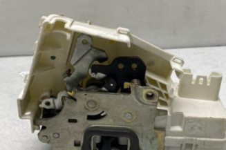 Serrure arriere droit MERCEDES CLASSE R 251