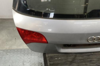 Malle/Hayon arriere AUDI A4 2