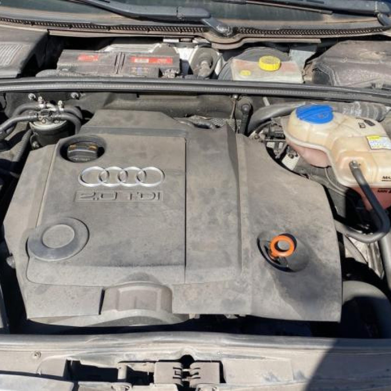 Vitre arriere gauche AUDI A4 2 Photo n°8