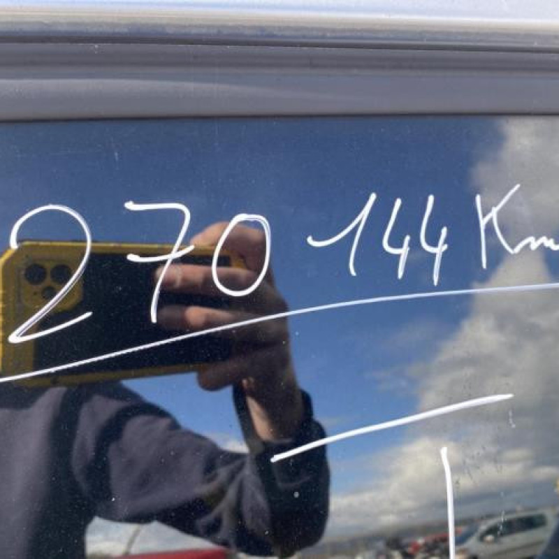 Vitre arriere gauche AUDI A4 2 Photo n°19