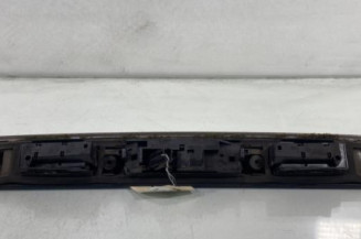 Bouton de coffre MERCEDES CLASSE A 169