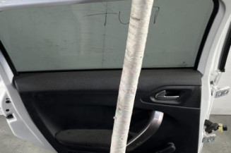 Porte arriere gauche PEUGEOT 2008 1