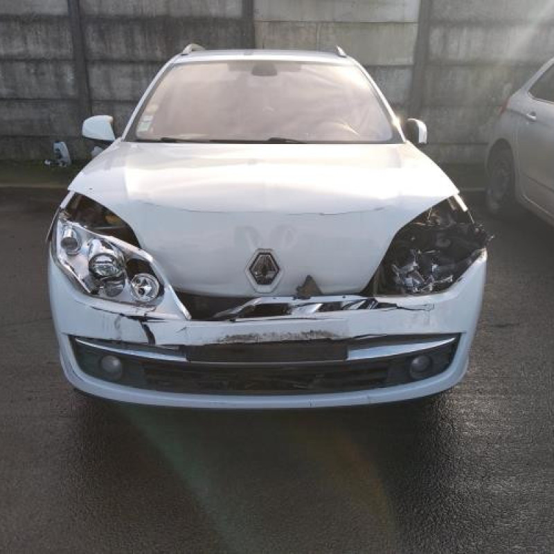 Feu arriere principal gauche (feux) RENAULT LAGUNA 3 Photo n°9