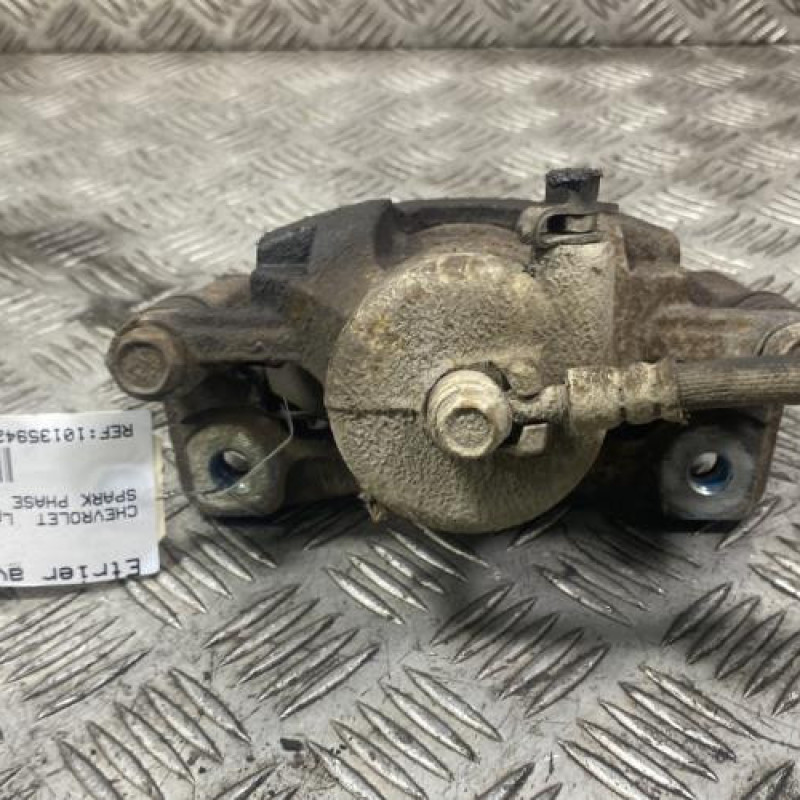 Etrier avant droit (freinage) CHEVROLET SPARK Photo n°3