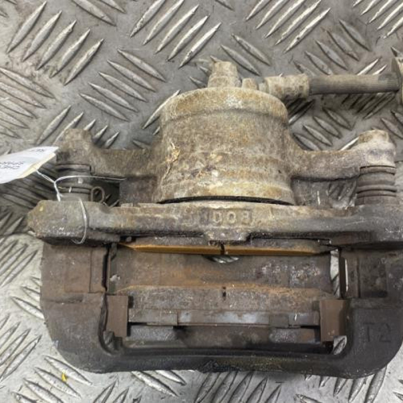 Etrier avant droit (freinage) CHEVROLET SPARK Photo n°4