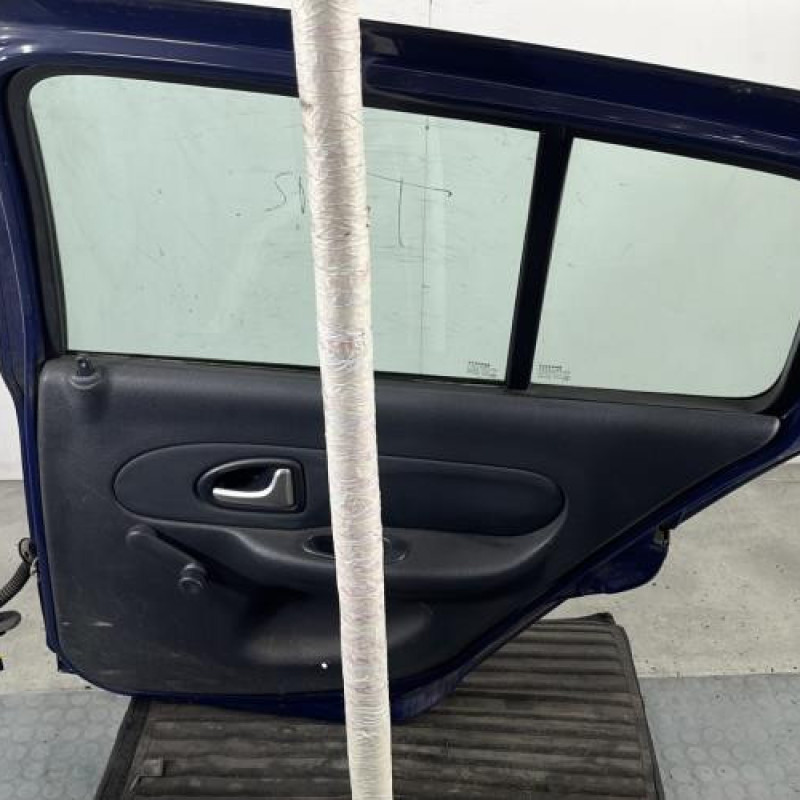 Porte arriere droit RENAULT CLIO 2 Photo n°7