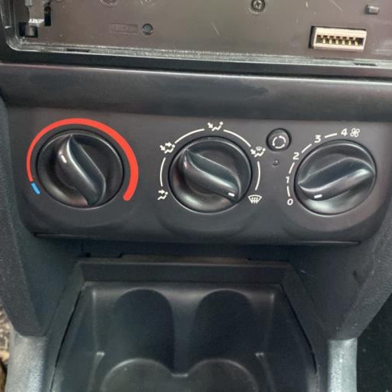Porte arriere droit RENAULT CLIO 2 Photo n°15
