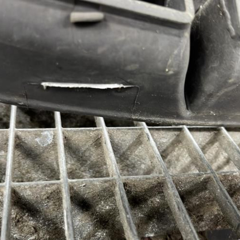 Calandre CHRYSLER SEBRING 2 Photo n°5