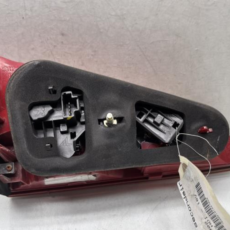 Feu arriere secondaire droit (feux) PEUGEOT 607 Photo n°3