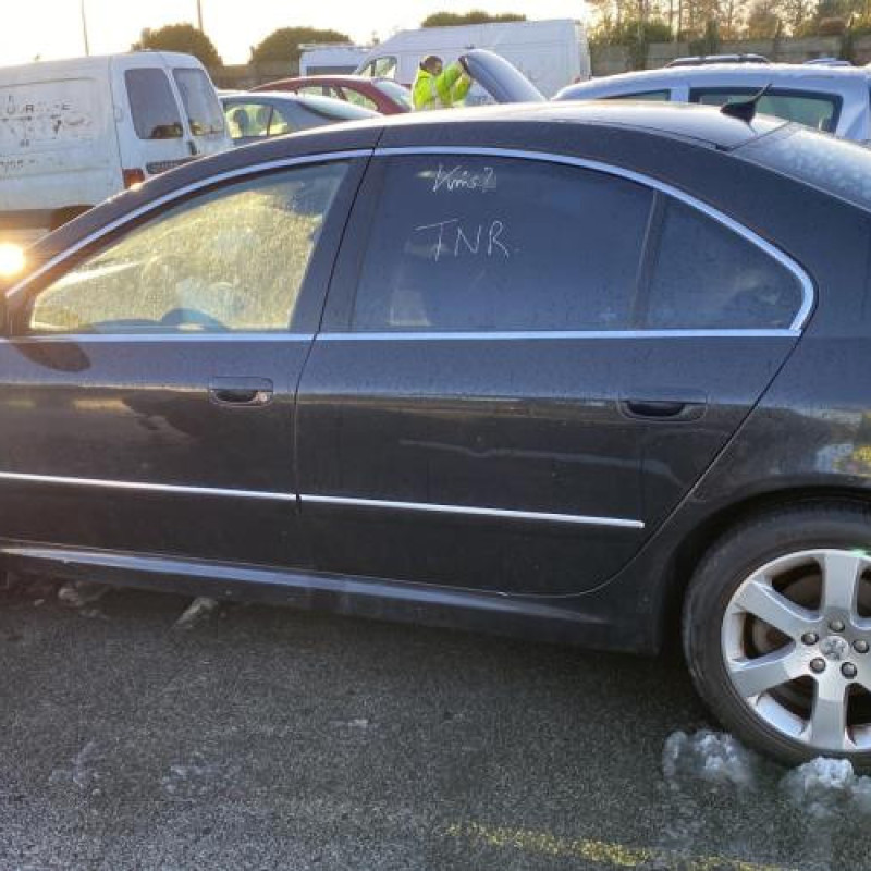 Custode arriere gauche (porte) PEUGEOT 607 Photo n°10