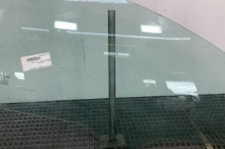 Vitre avant droit FIAT GRANDE PUNTO
