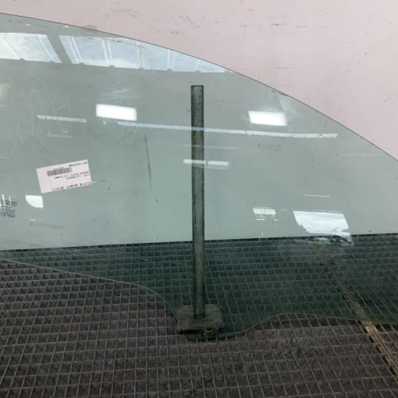 Vitre avant droit FIAT GRANDE PUNTO Photo n°3