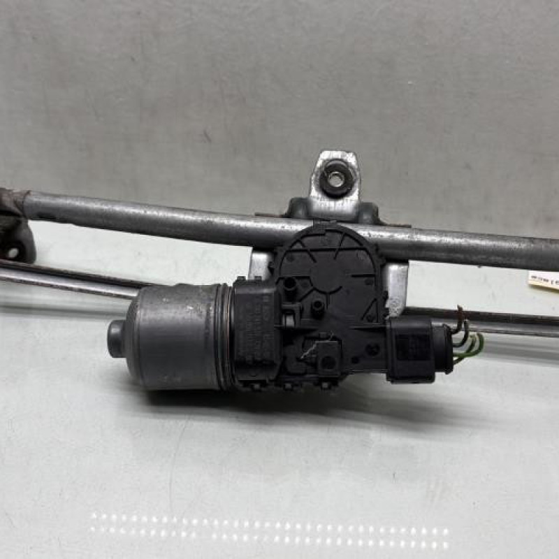 Moteur essuie glace avant AUDI A3 1 Photo n°4