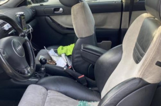 Leve vitre electrique avant droit AUDI A3 1