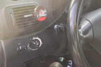 Leve vitre electrique avant droit AUDI A3 1