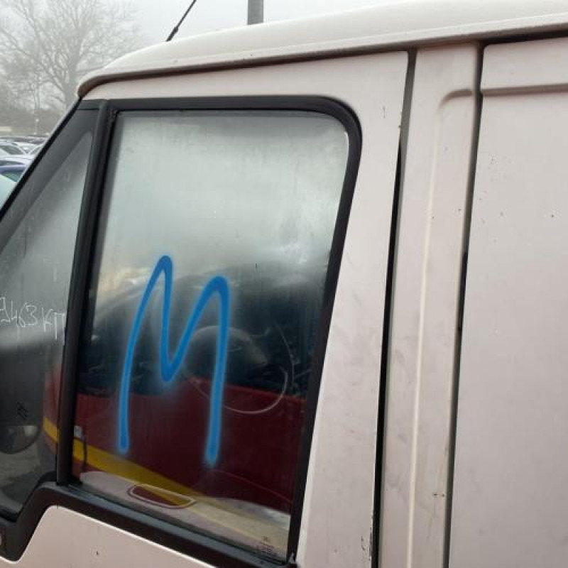 Porte de coffre gauche FORD TRANSIT 3 Photo n°17