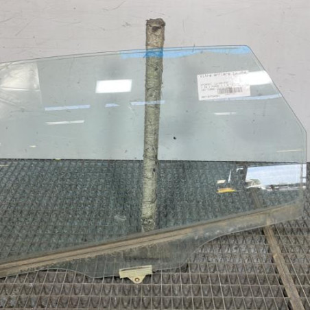 Vitre arriere gauche HYUNDAI I 30 1 Photo n°1