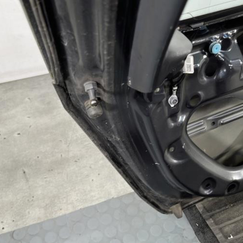 Malle/Hayon arriere HYUNDAI I 30 1 Photo n°11