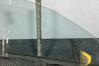 Vitre avant gauche HYUNDAI I 30 1