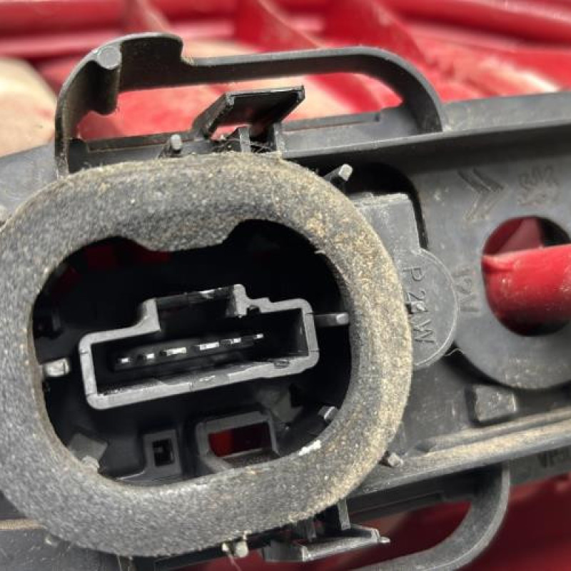 Feu arriere principal gauche (feux) CITROEN C2 Photo n°3