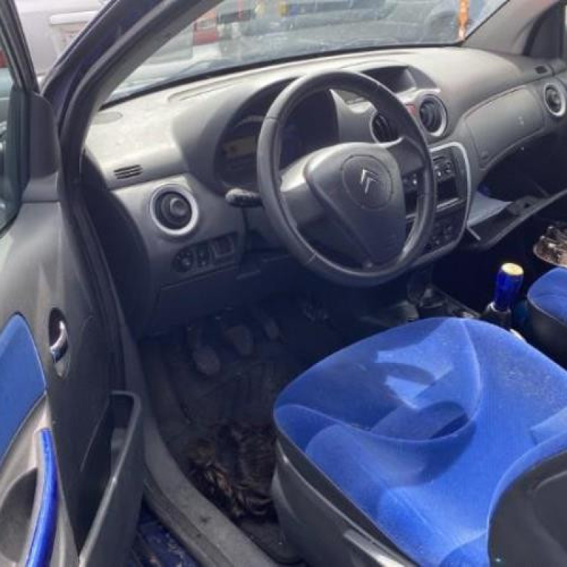 Feu arriere principal gauche (feux) CITROEN C2 Photo n°9