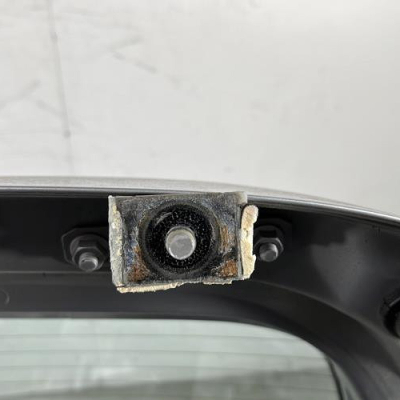 Malle/Hayon arriere NISSAN MICRA 4 Photo n°8