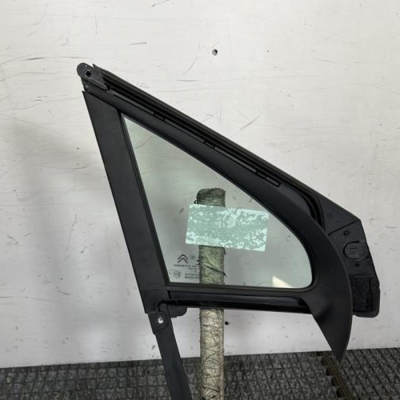 Custode avant gauche (porte) CITROEN C3 3 Photo n°4