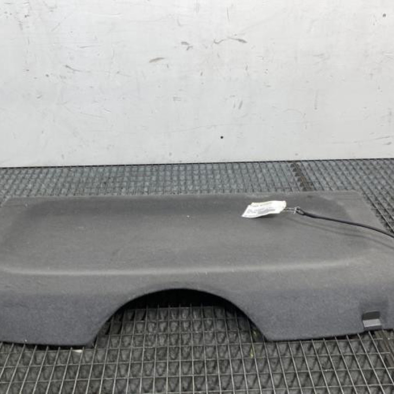 Plage arriere OPEL CORSA C Photo n°1