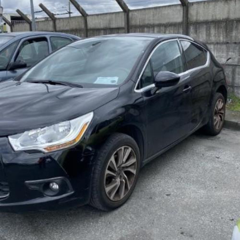 Vitre arriere gauche CITROEN DS4 Photo n°11