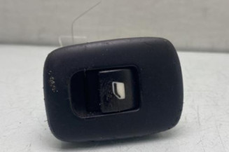 Interrupteur de leve vitre arriere droit PEUGEOT 207