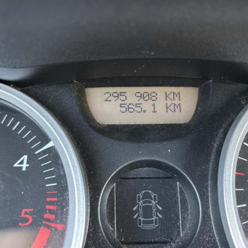 Compteur RENAULT MEGANE 2 Photo n°8