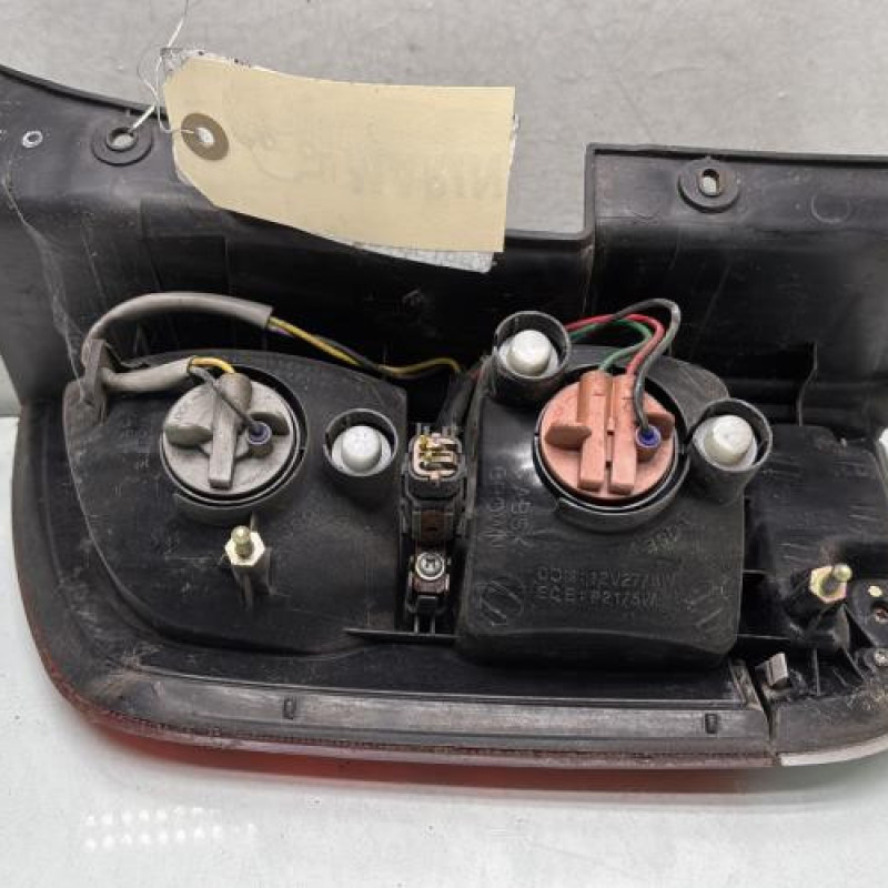 Feu arriere principal gauche (feux) SSANGYONG KYRON Photo n°2