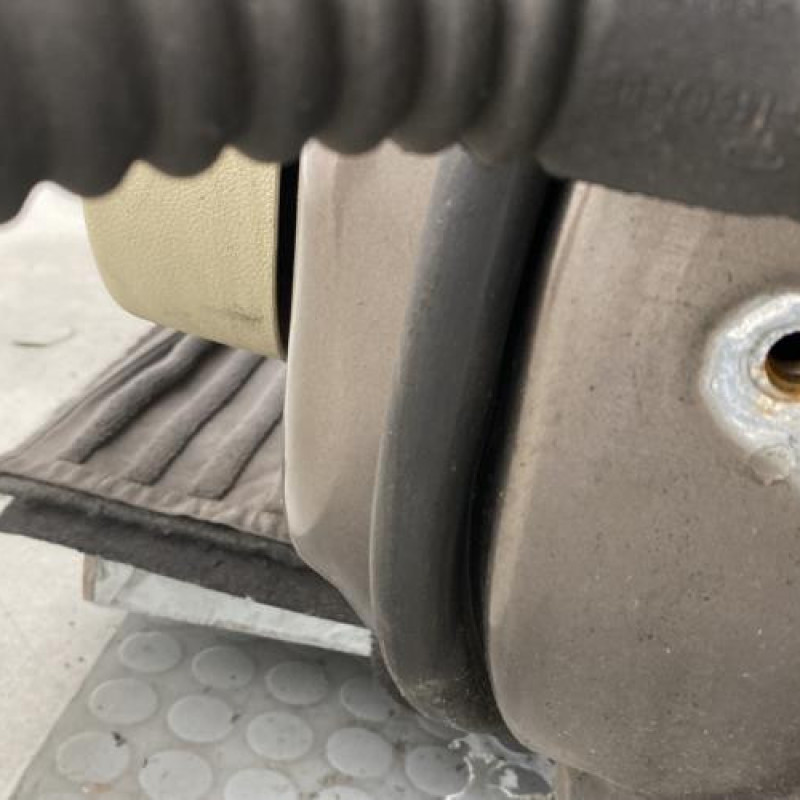 Porte avant gauche FORD FOCUS 2 Photo n°6