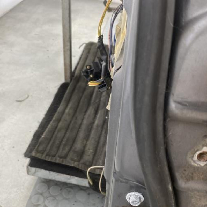 Porte avant gauche HONDA CIVIC 5 Photo n°4
