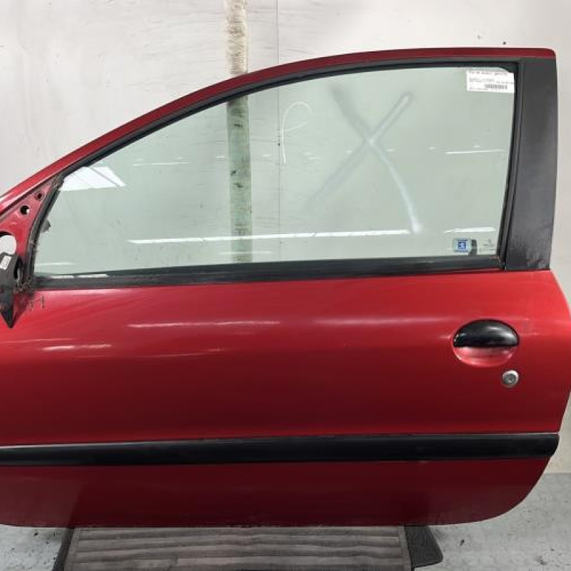 Porte avant gauche PEUGEOT 206 Photo n°1