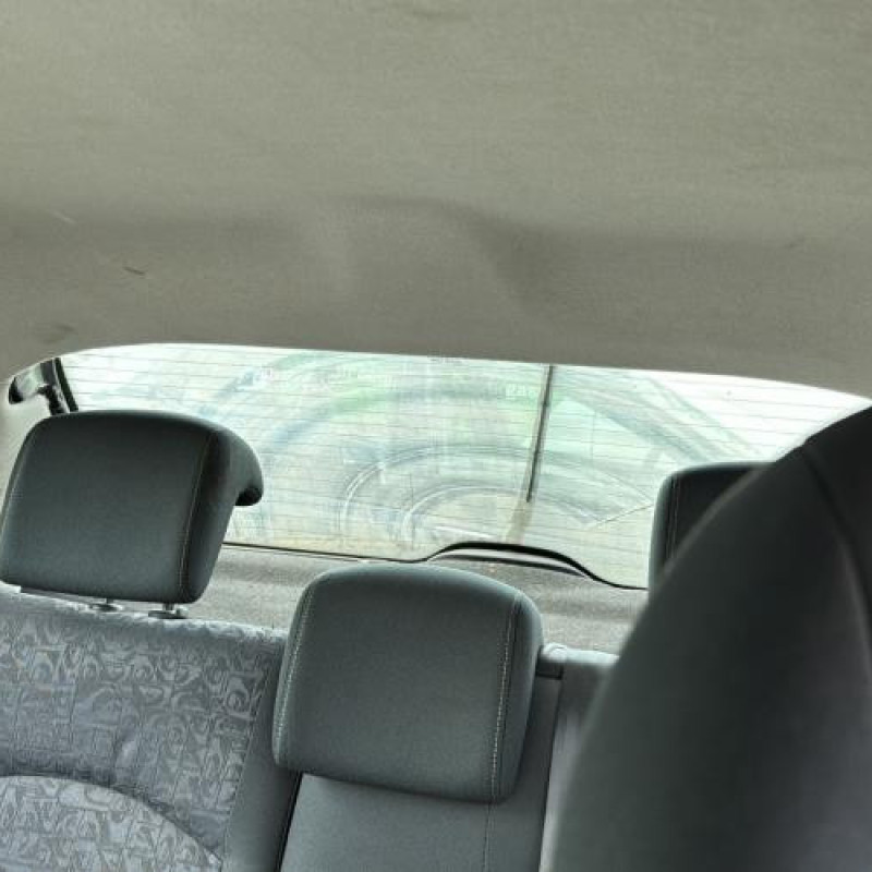Porte avant gauche PEUGEOT 206 Photo n°16
