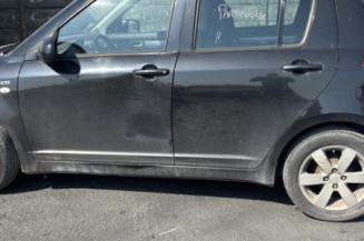 Vase de lave glace SUZUKI SWIFT 3