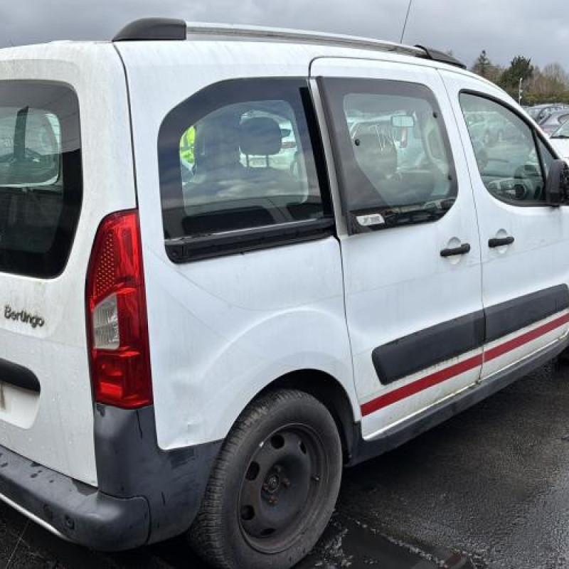 Pompe de direction CITROEN BERLINGO 2 Photo n°7