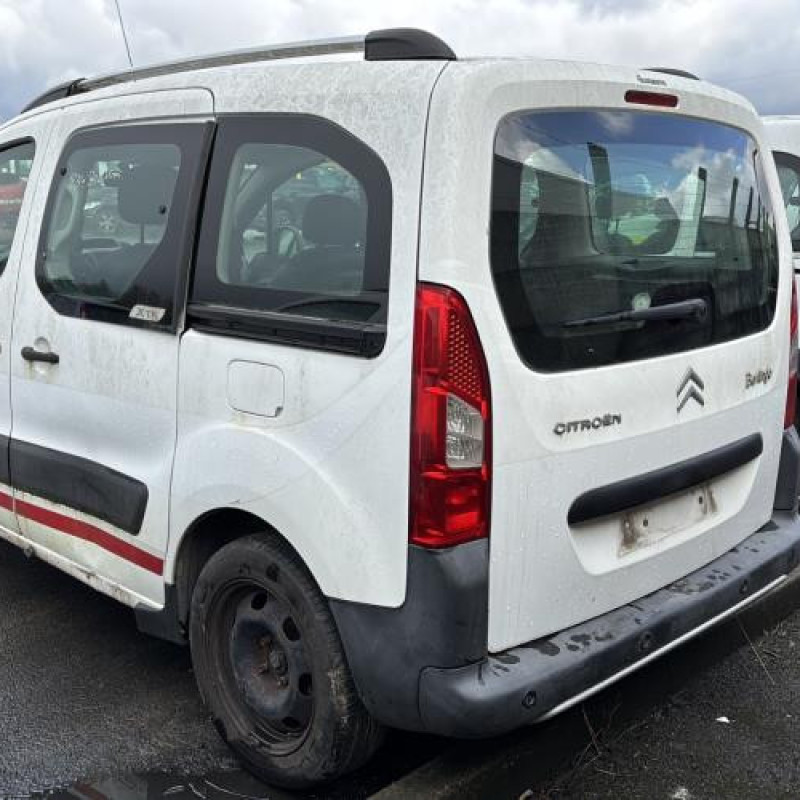 Pompe de direction CITROEN BERLINGO 2 Photo n°8