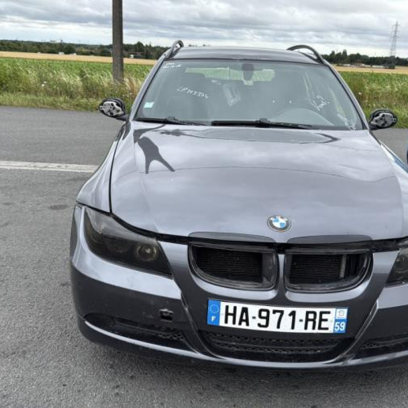 Porte avant droit BMW SERIE 3 E91 Photo n°14