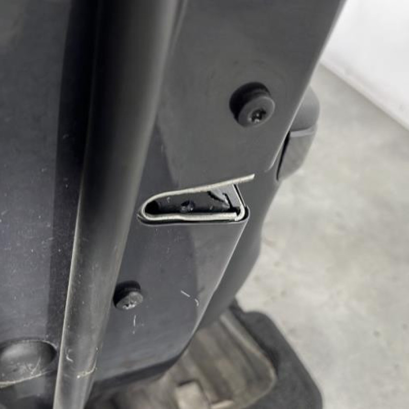 Porte avant gauche BMW SERIE 3 E91 Photo n°3