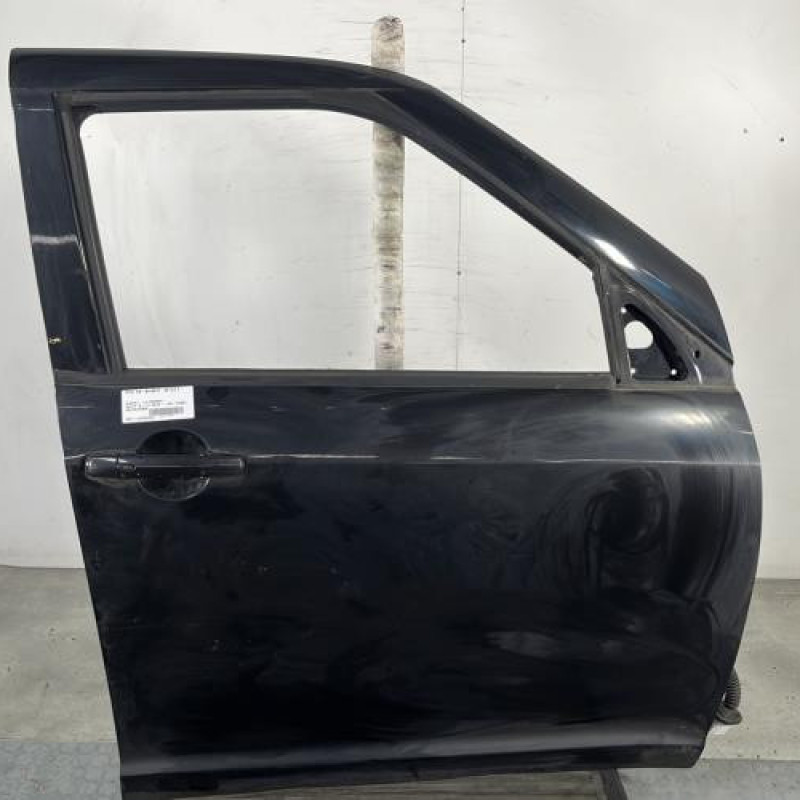 Porte avant droit SUZUKI SWIFT 3 Photo n°1