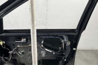 Porte avant droit SUZUKI SWIFT 3