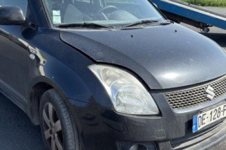 Porte avant droit SUZUKI SWIFT 3