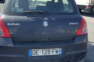 Porte avant droit SUZUKI SWIFT 3