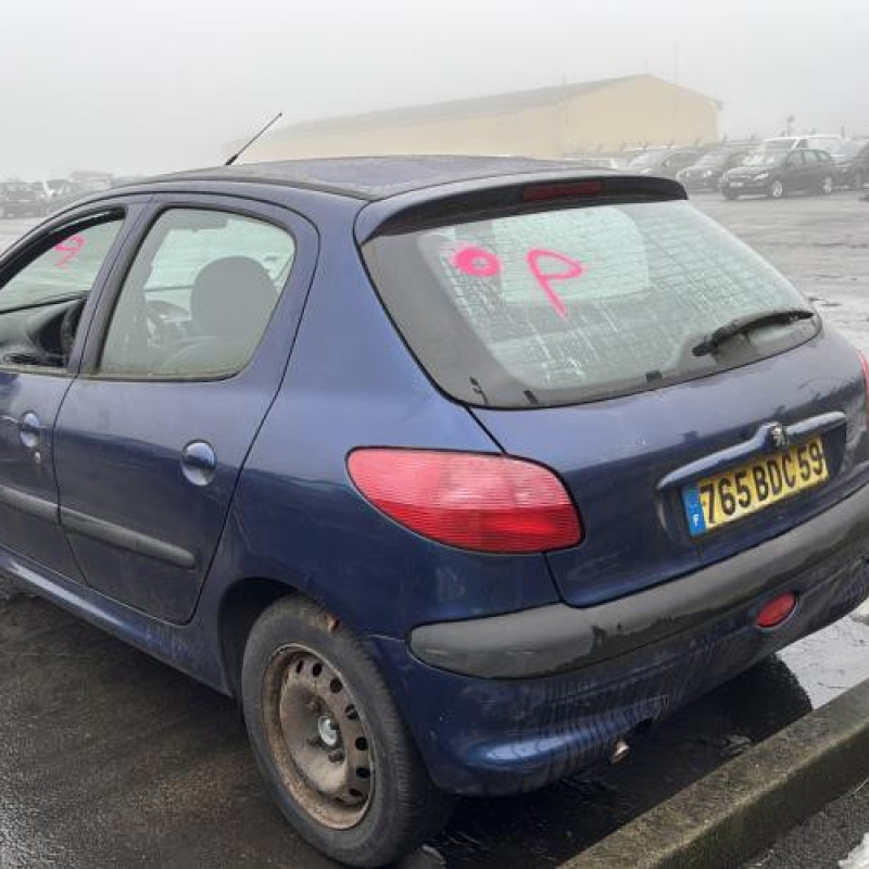 Pompe de direction PEUGEOT 206 Photo n°7