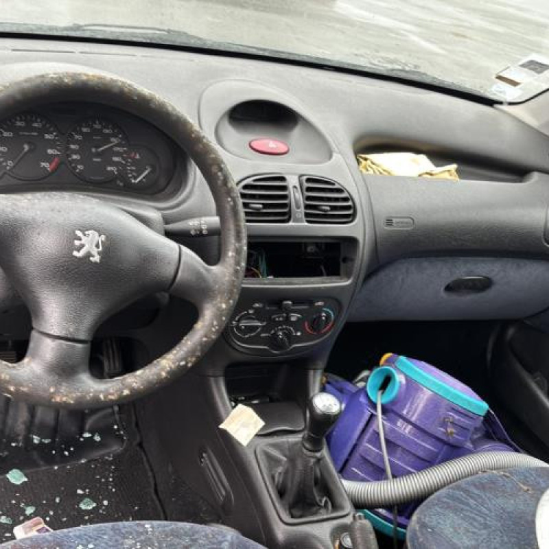 Pompe de direction PEUGEOT 206 Photo n°15