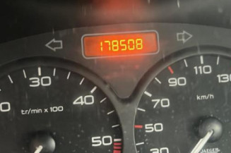 Aile avant gauche PEUGEOT 206