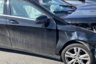 Porte avant gauche MERCEDES CLASSE A 176