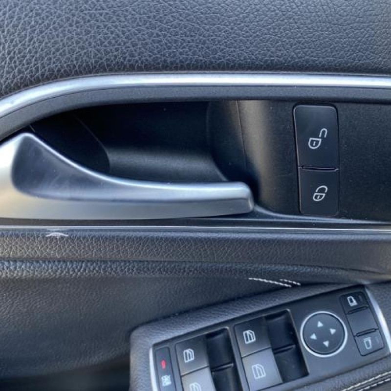 Porte avant gauche MERCEDES CLASSE A 176 Photo n°15